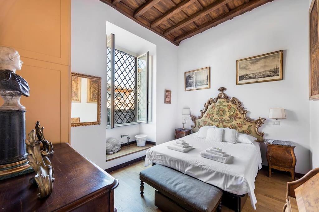 Appartement Piazza Navona Historical Palace *